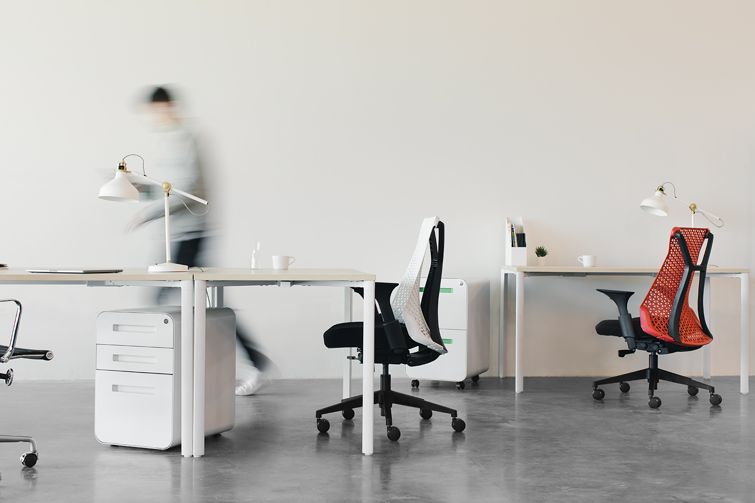Clean Desk, Clear Mind – Why A Clean Workspace Is Good For You